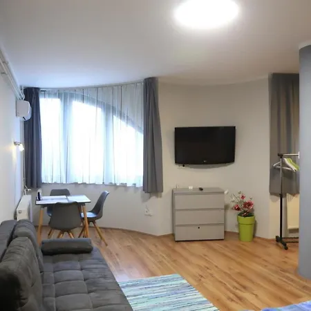 Studio Gold Apartman Pécs Exterior photo